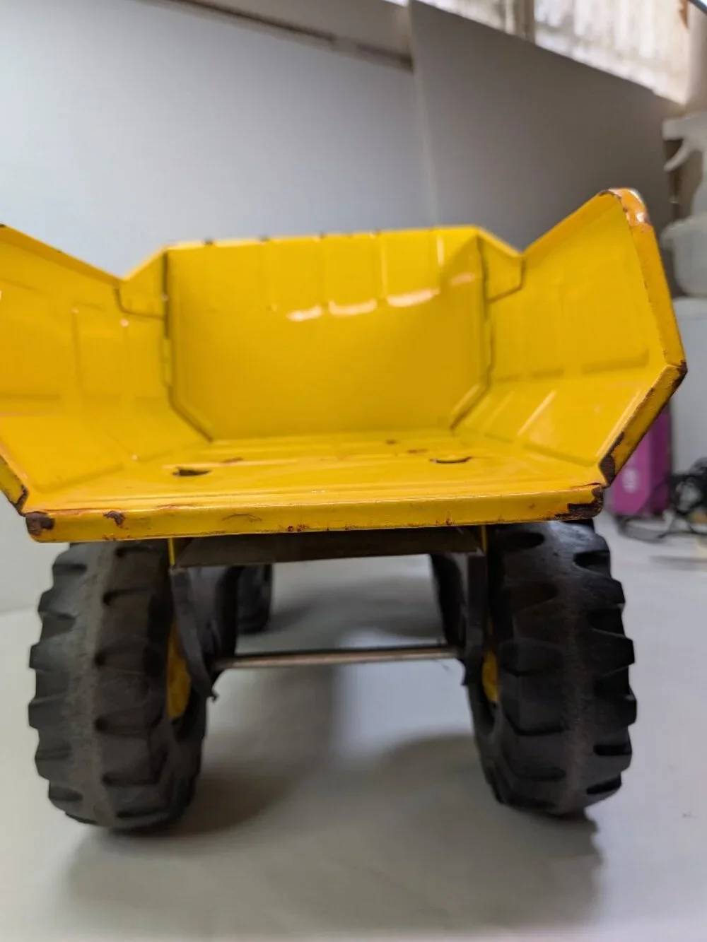 Vintage Tonka Mighty Dump Truck Pressed Steel All Metal Double Smokestack 1980s